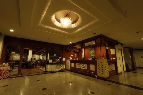 Kiengpiman Hotel Mukdahan Exterior foto