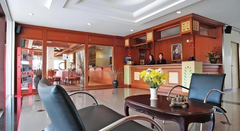 Kiengpiman Hotel Mukdahan Exterior foto
